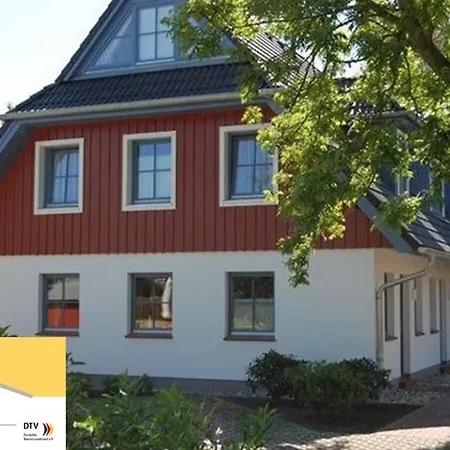 Nyaraló Holiday Home In Zingst With Swimming Pool *